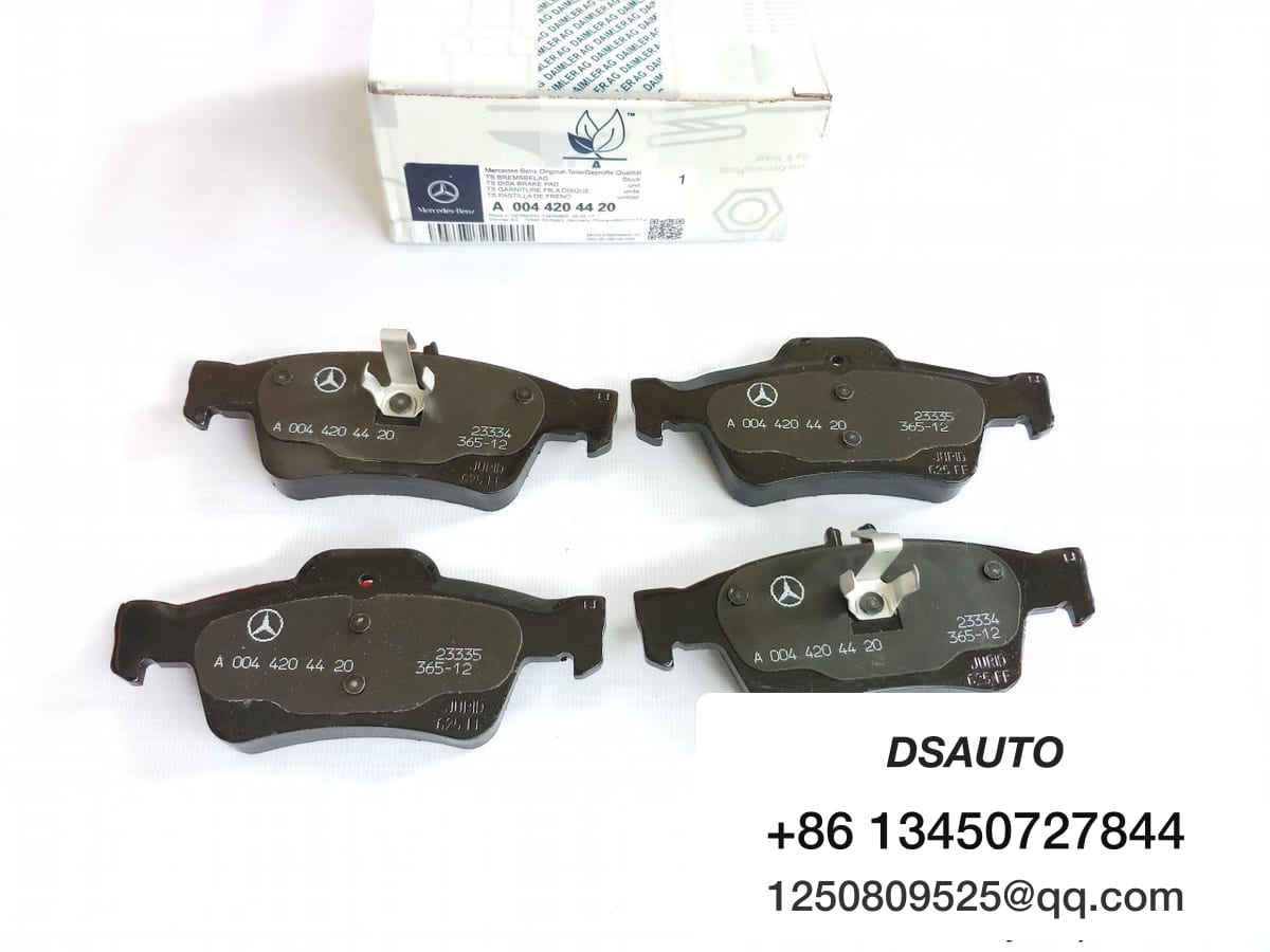 REAR BRAKE PADS ES-CLASS W221 A0044204420